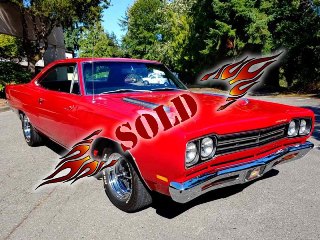 Right front 1969 Plymouth Roadrunner