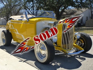 Right front 1932 Ford Roadster